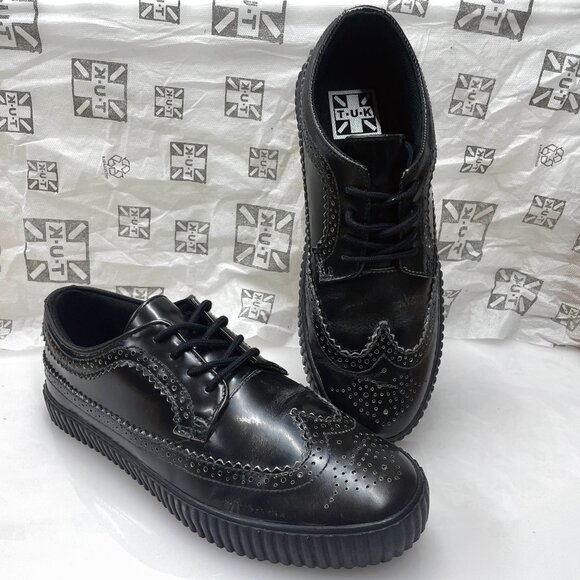 T.U.K. EZC Black Rub Off Leather Brogue BLK/GRY Size: 8 (A9248) - Picture 1 of 10